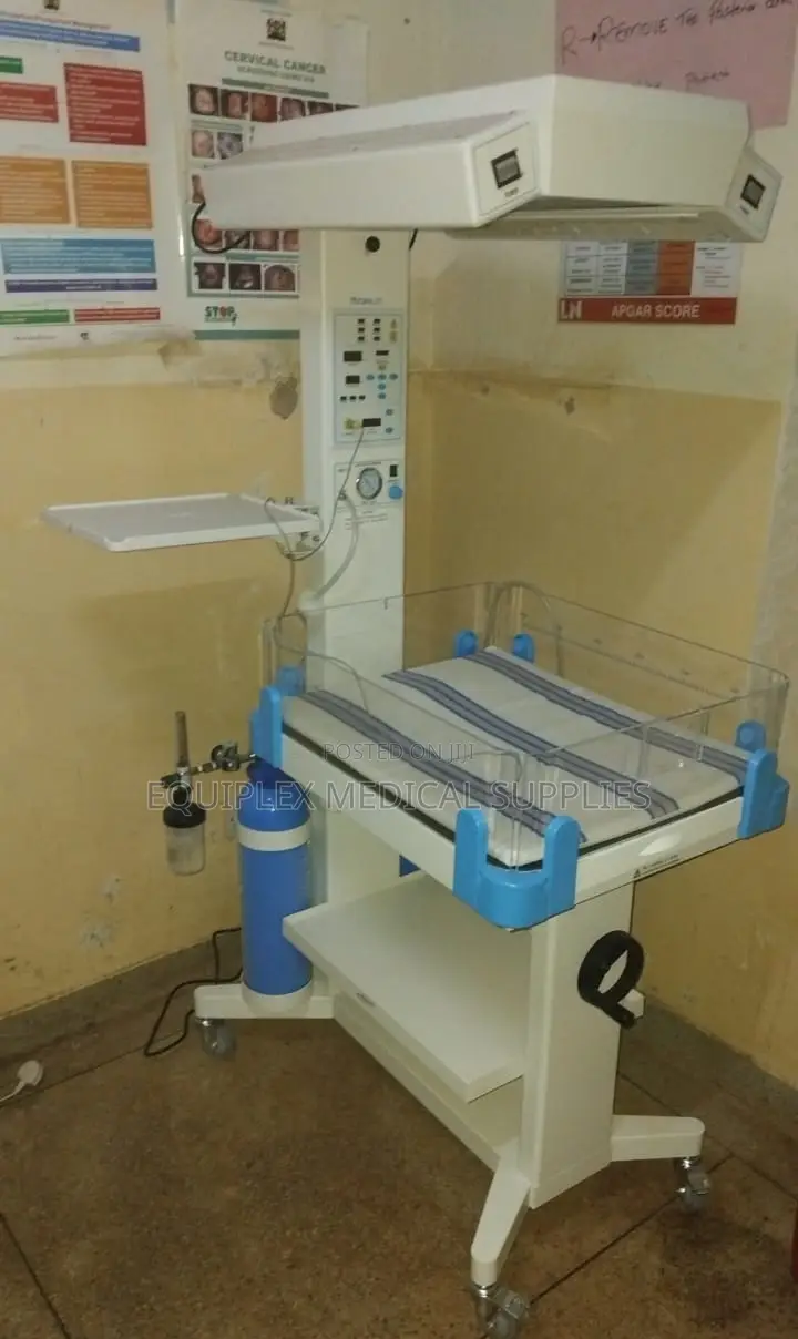 Baby Resuscitaire for Newborn Emergency Care