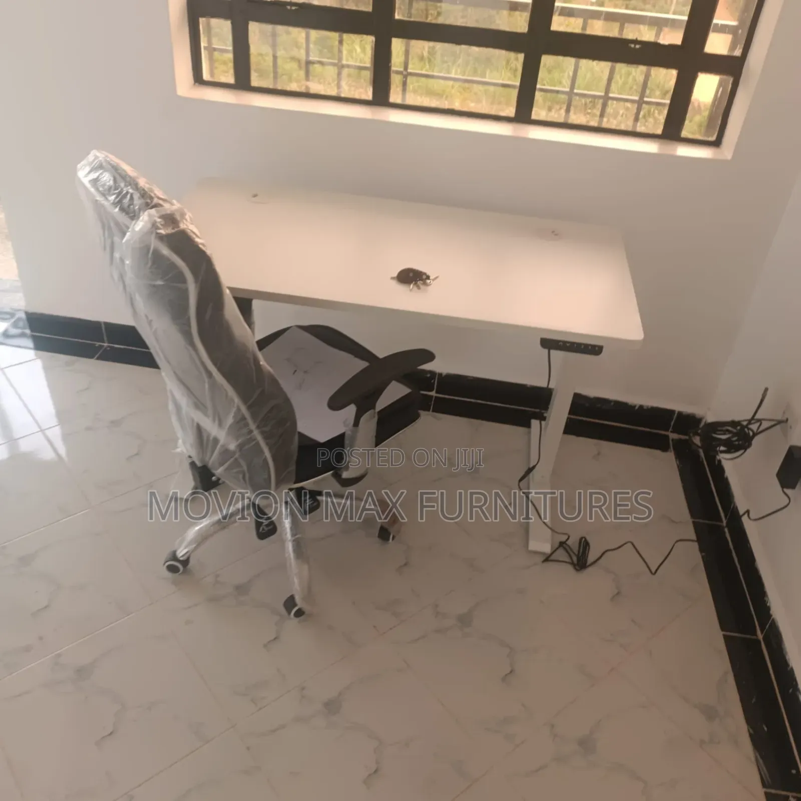 New Imported Fodable Electric Table