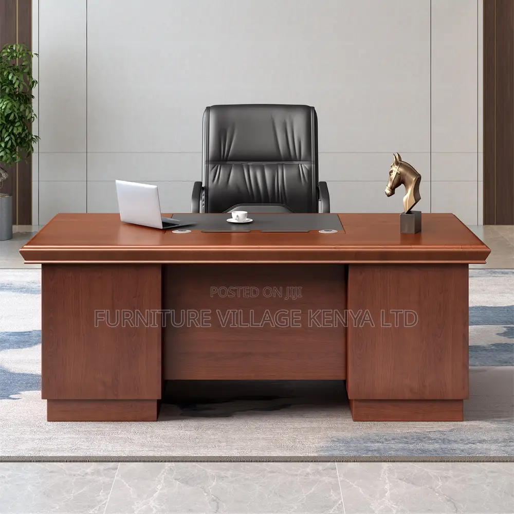 Office Desks: 1400mm Executive Office Desk With Drawers