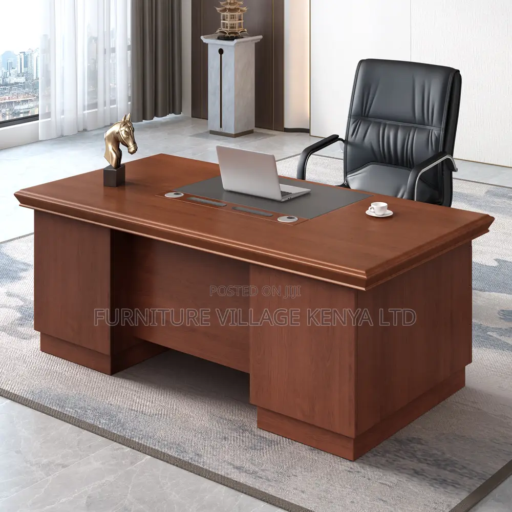Office Desks: 1400mm Executive Office Desk With Drawers
