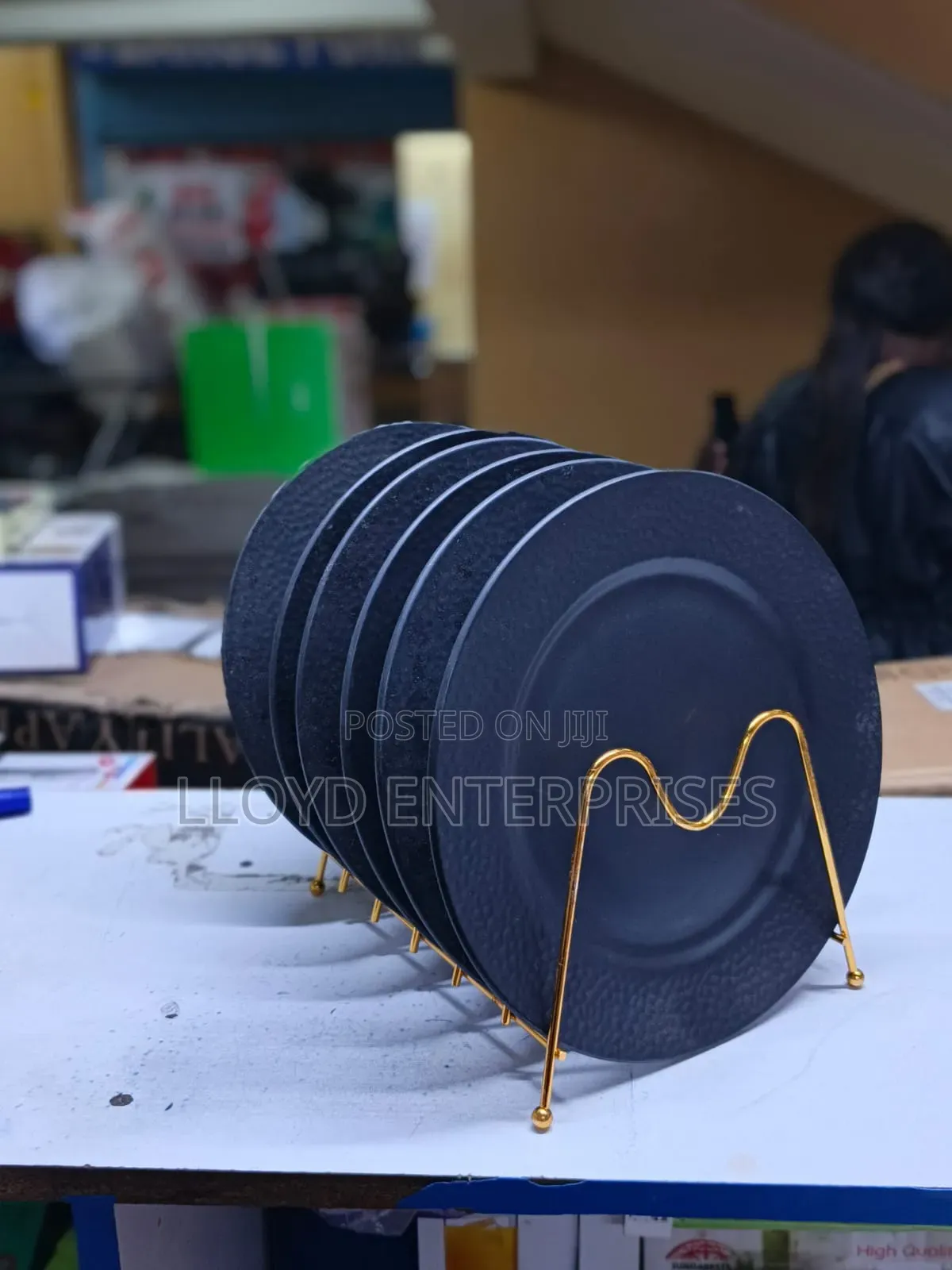Black Ceramic Flat Plates -6pcs