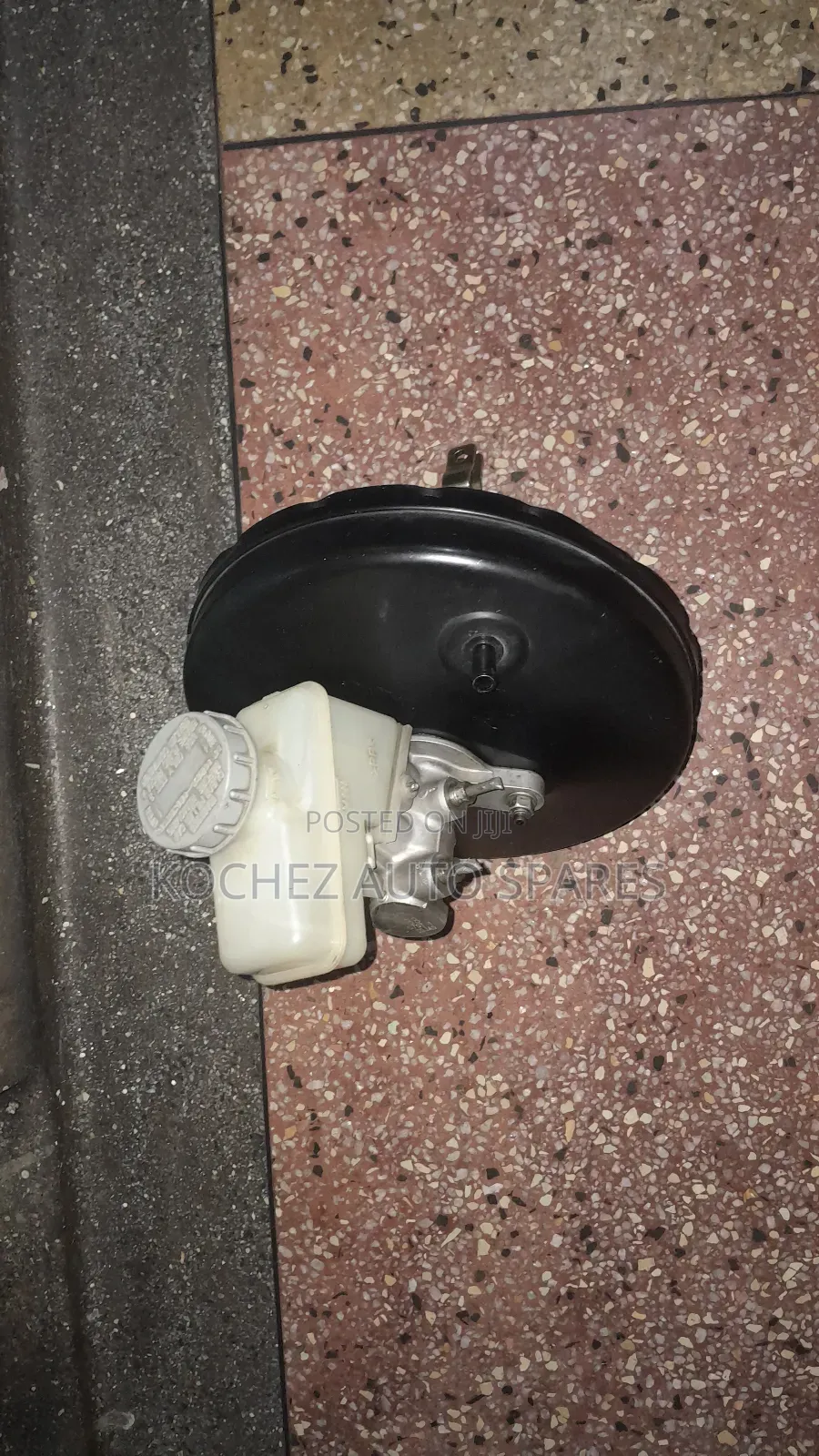 Suzuki Escudo Brake Booster and Master Cylinder