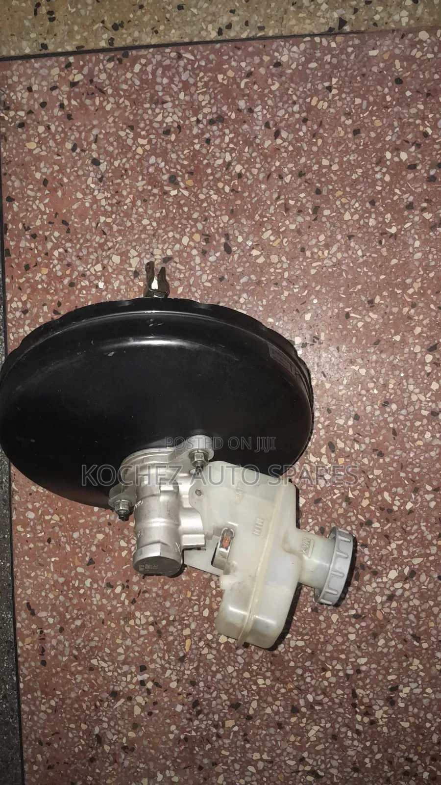 Suzuki Escudo Brake Booster and Master Cylinder