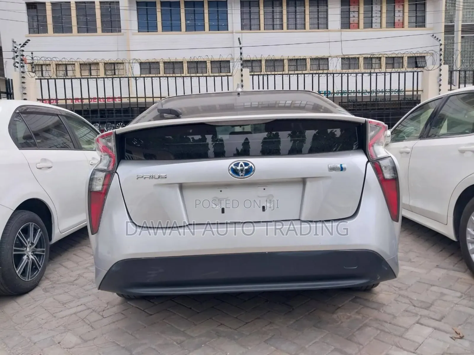Toyota Prius 2018 Silver