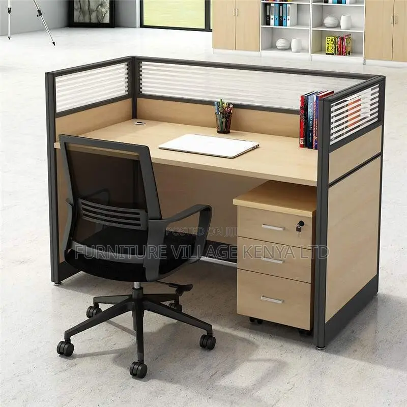 Office Desk; One Way Modular Office Workstation