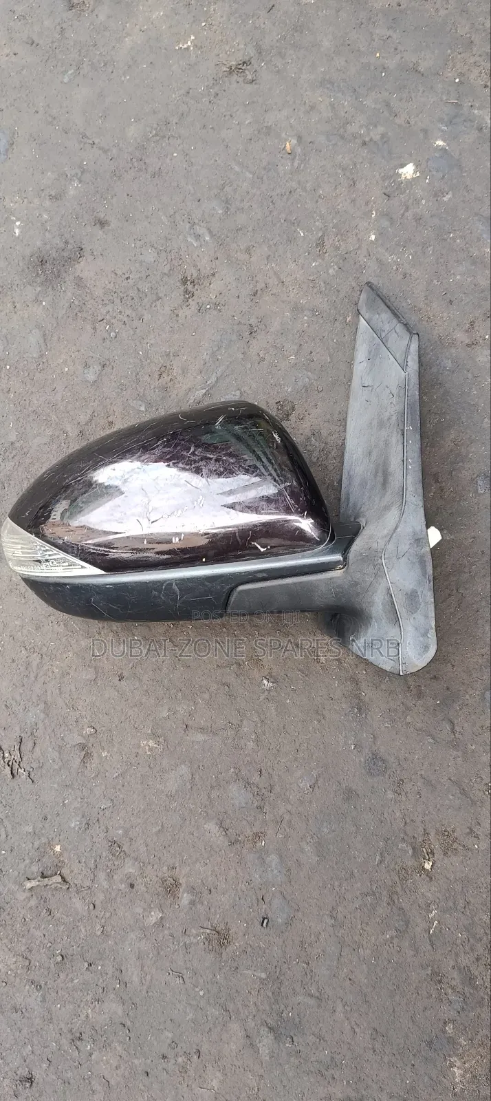 Mazda Demio Side Mirrors ( Indicator Type).