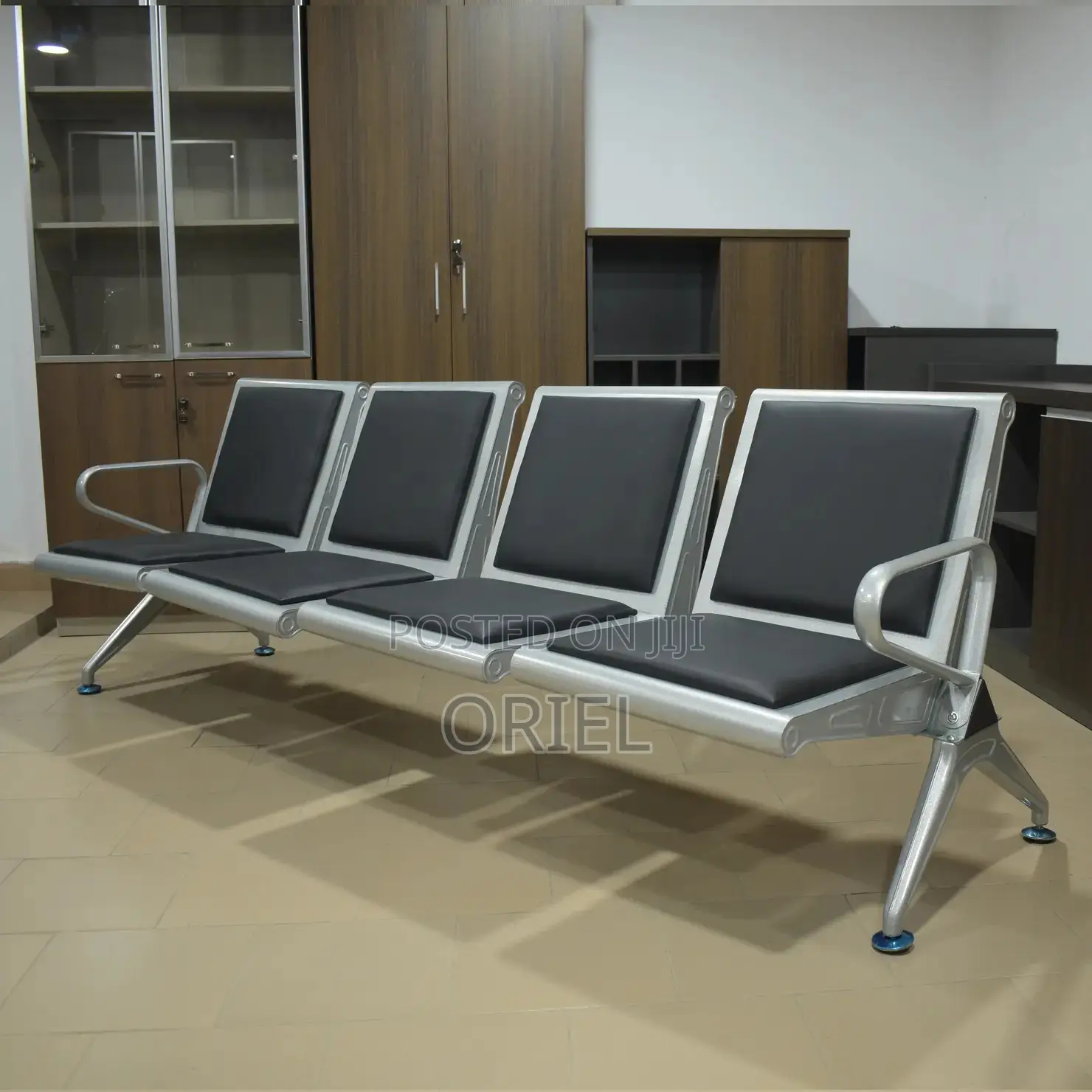 Office Bench : 4-Link Heavy Duty Reception Bench