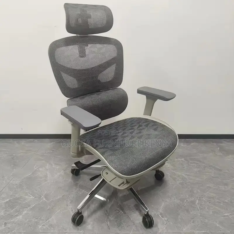 Ergonomic Office Swivel Chair With Footrest