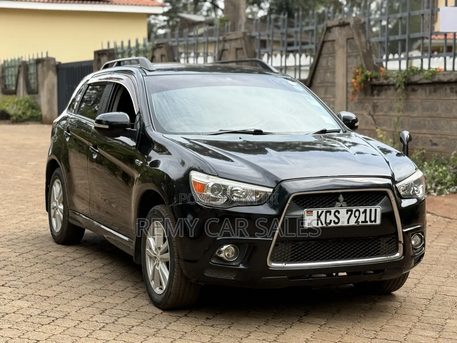 Mitsubishi RVR 2.0 2011 Black