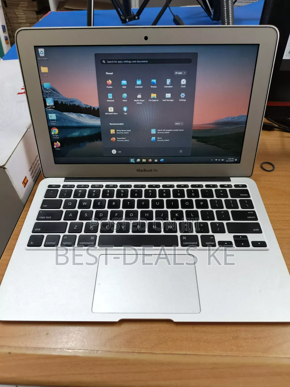 Laptop Apple MacBook Air 4GB Intel Core i5 SSD 256GB