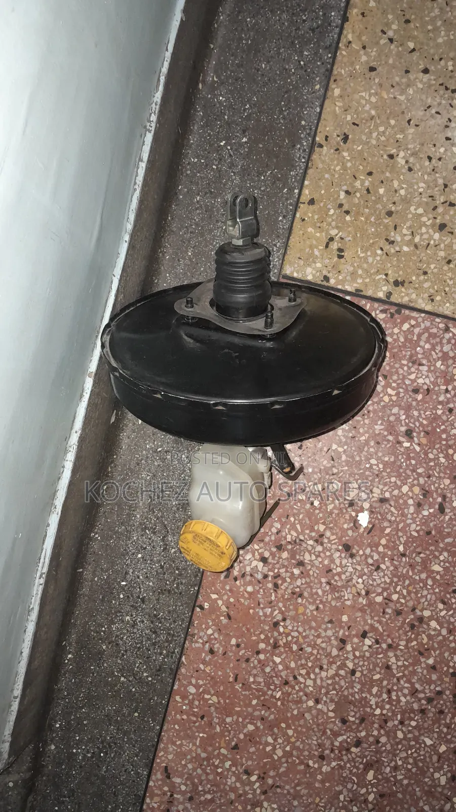 Mitsubishi Lancer/Cedia Brake Booster and Master Cylinder