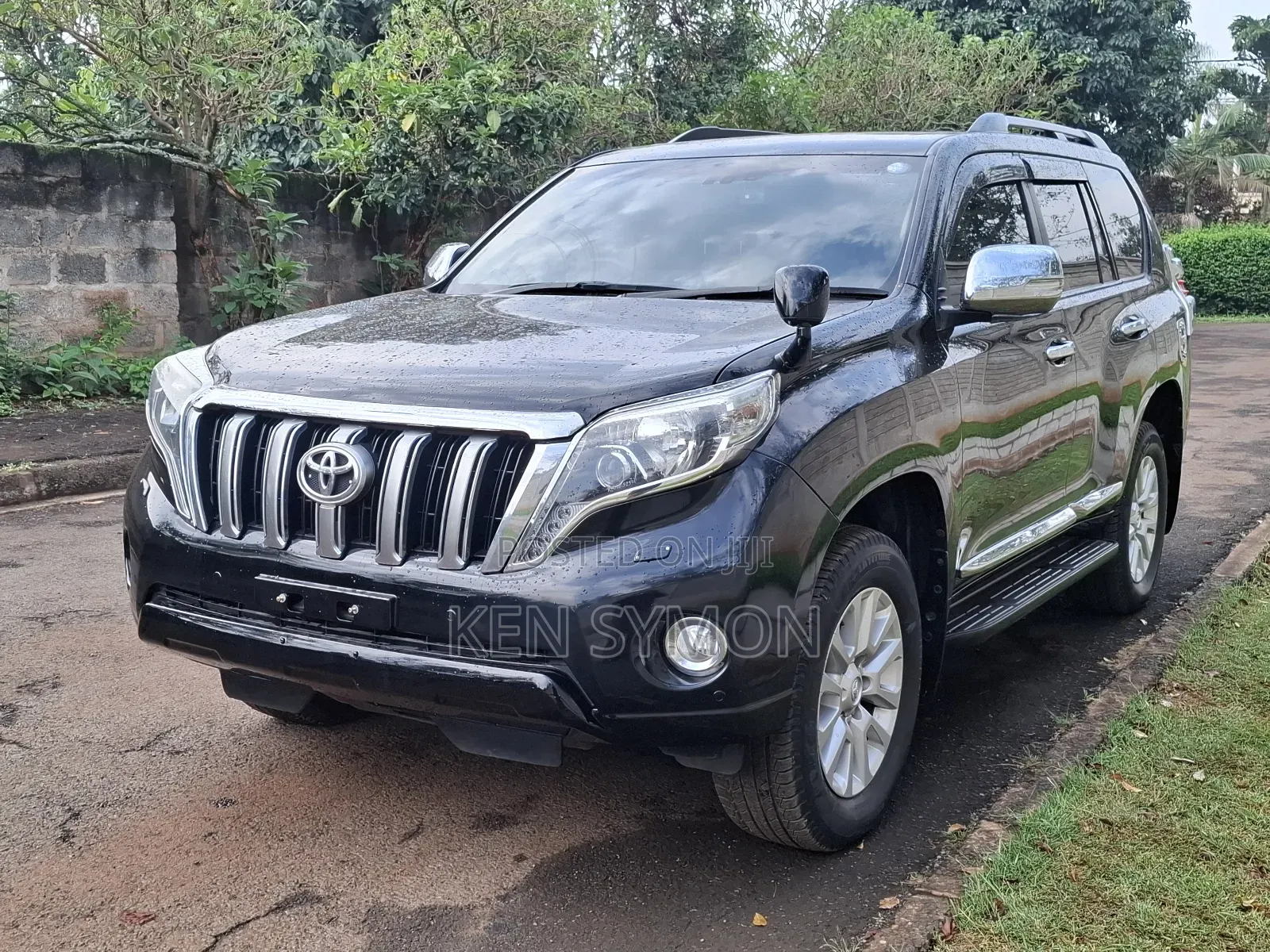 Toyota Land Cruiser Prado 2.8 2017 Black