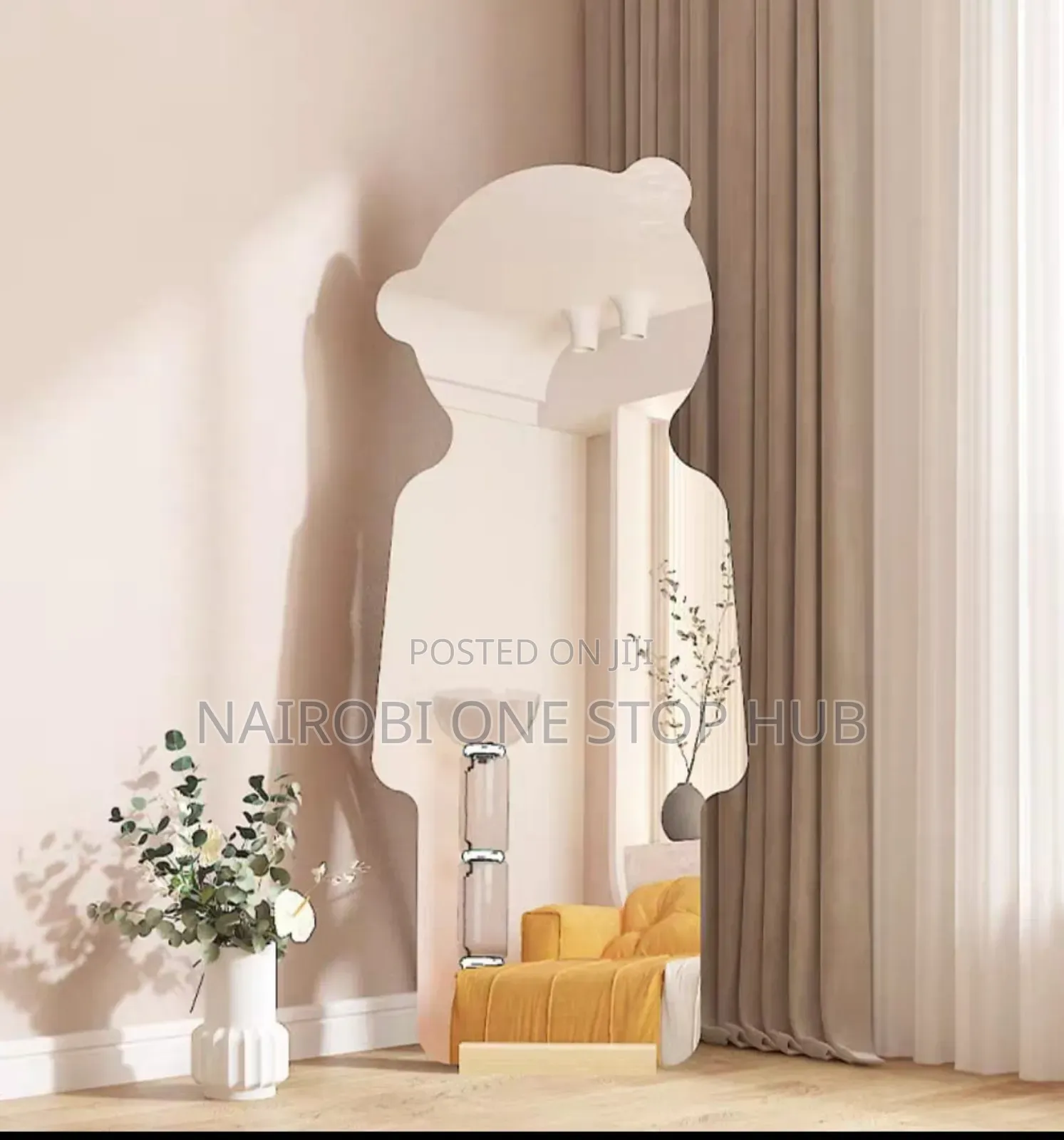 Dolly Shape Acrylic Mirror 
120cm×40cm