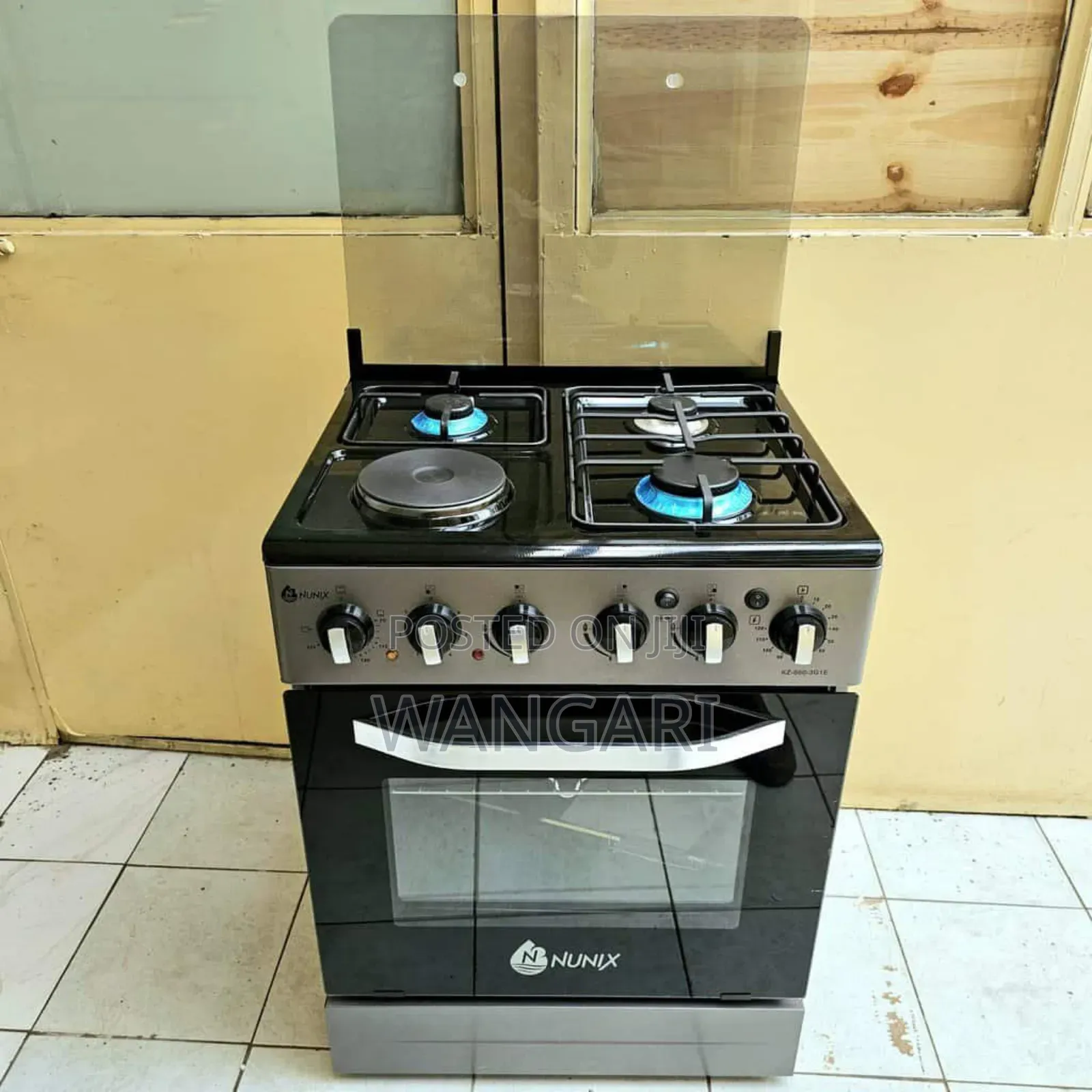 Brand New Nunix 60 by 60 Standing Cooker