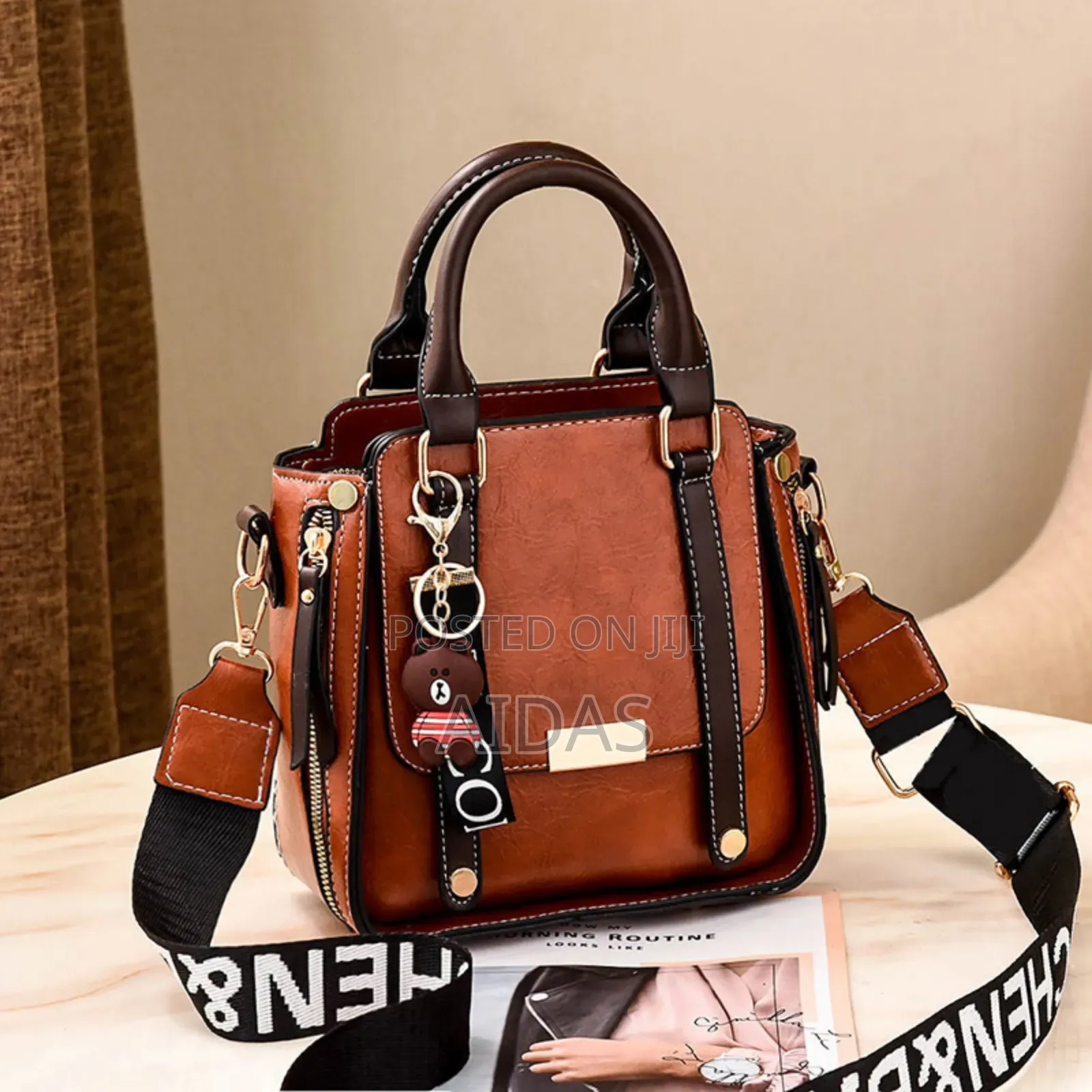 Elegant Ladies Leather Handbag With Strap – Classy Office Casual Bag