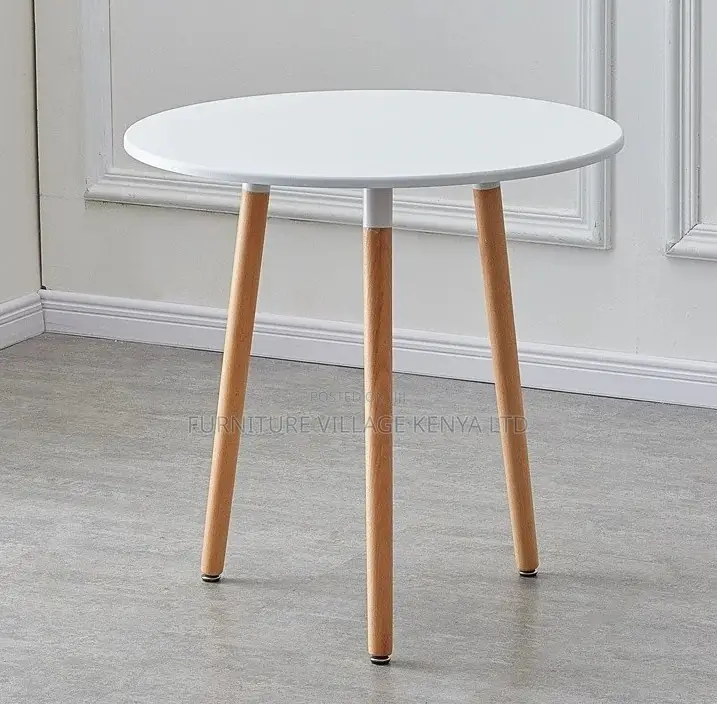 Dining Table; Round Wooden Outdoor Dining Table