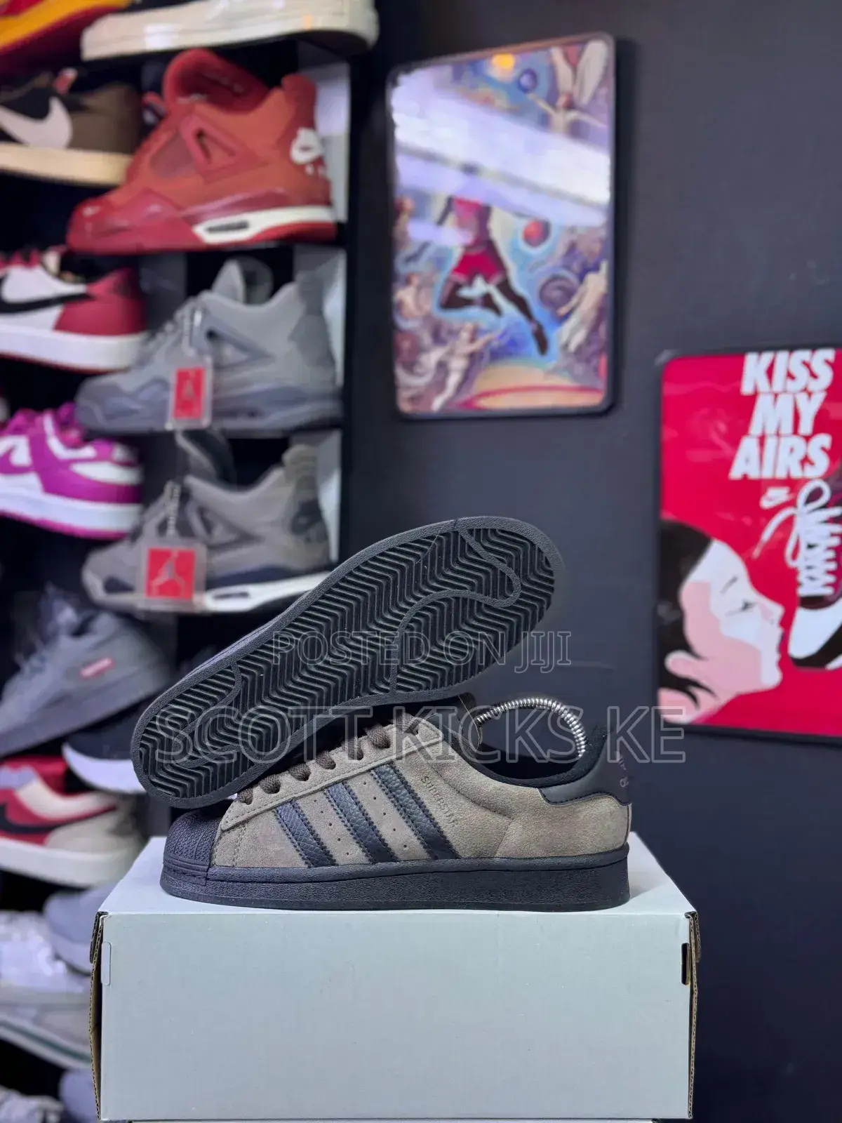 Adidas Originals Superstar.