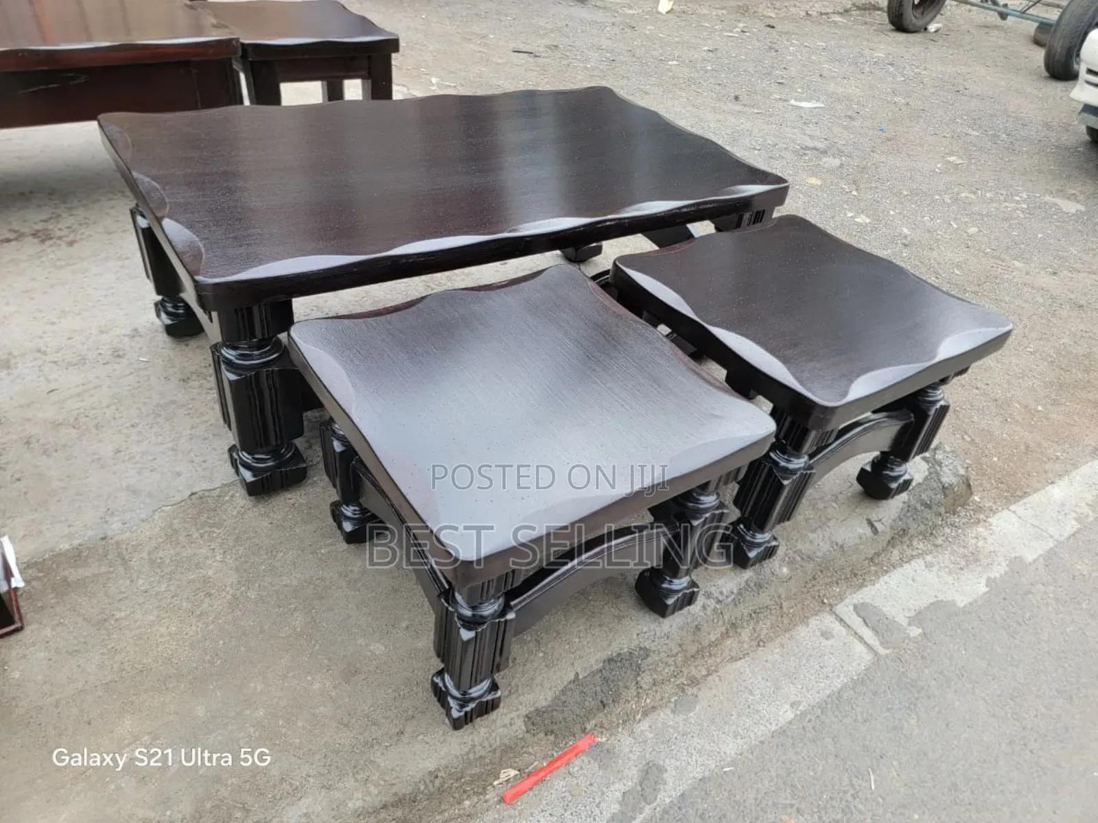 Classic Mahogany Coffee Table