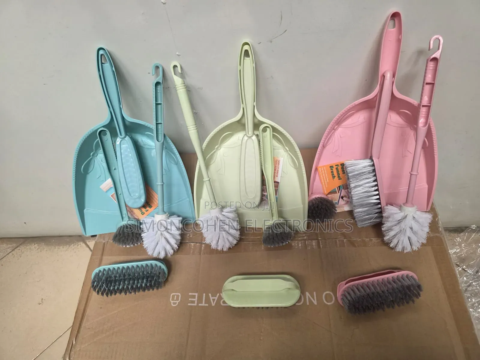 5 In 1 Dustpan And Toilet Cleaner Set