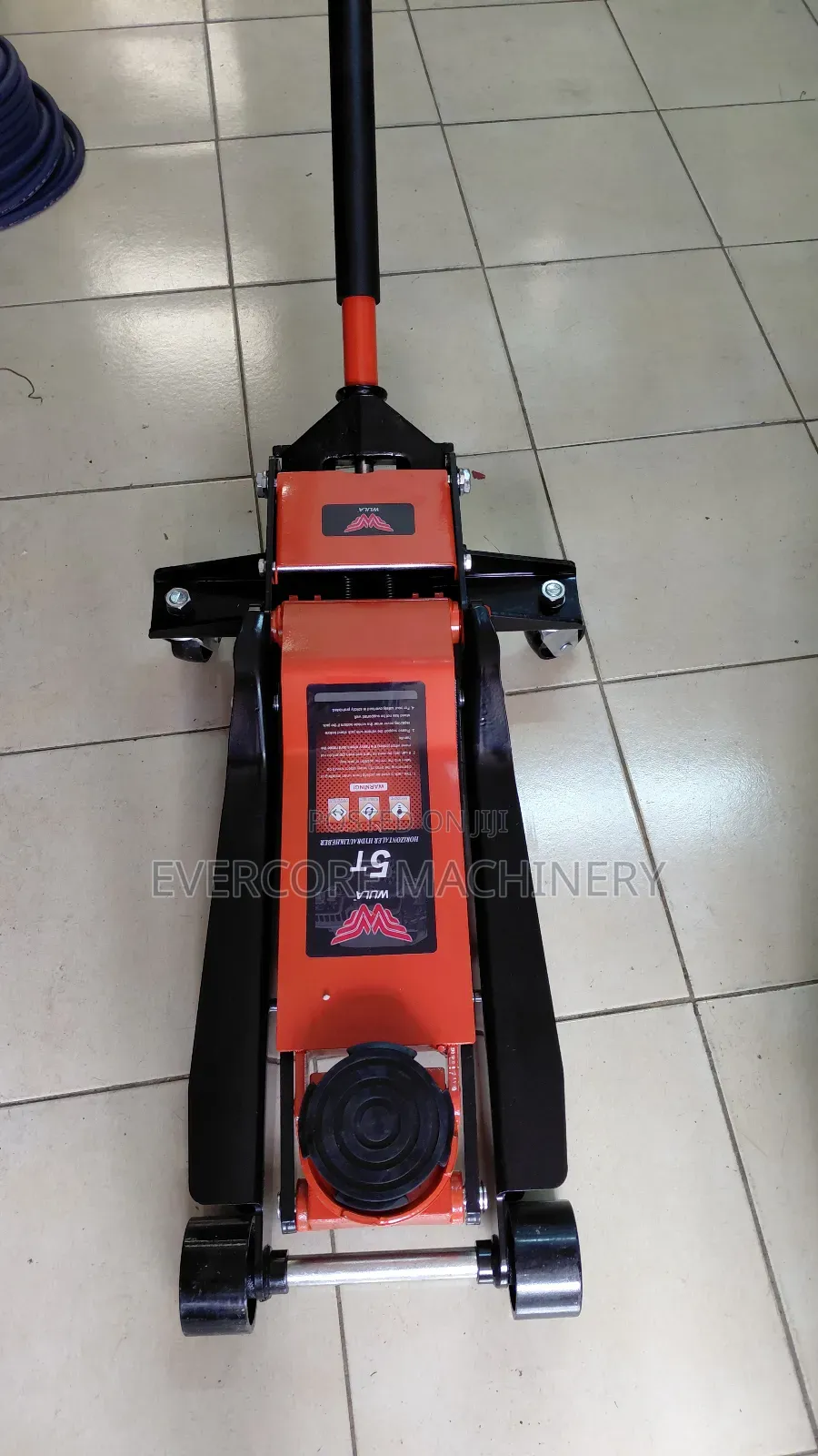 Commercial 5tonne Trolley Jack Machine Best Quality.