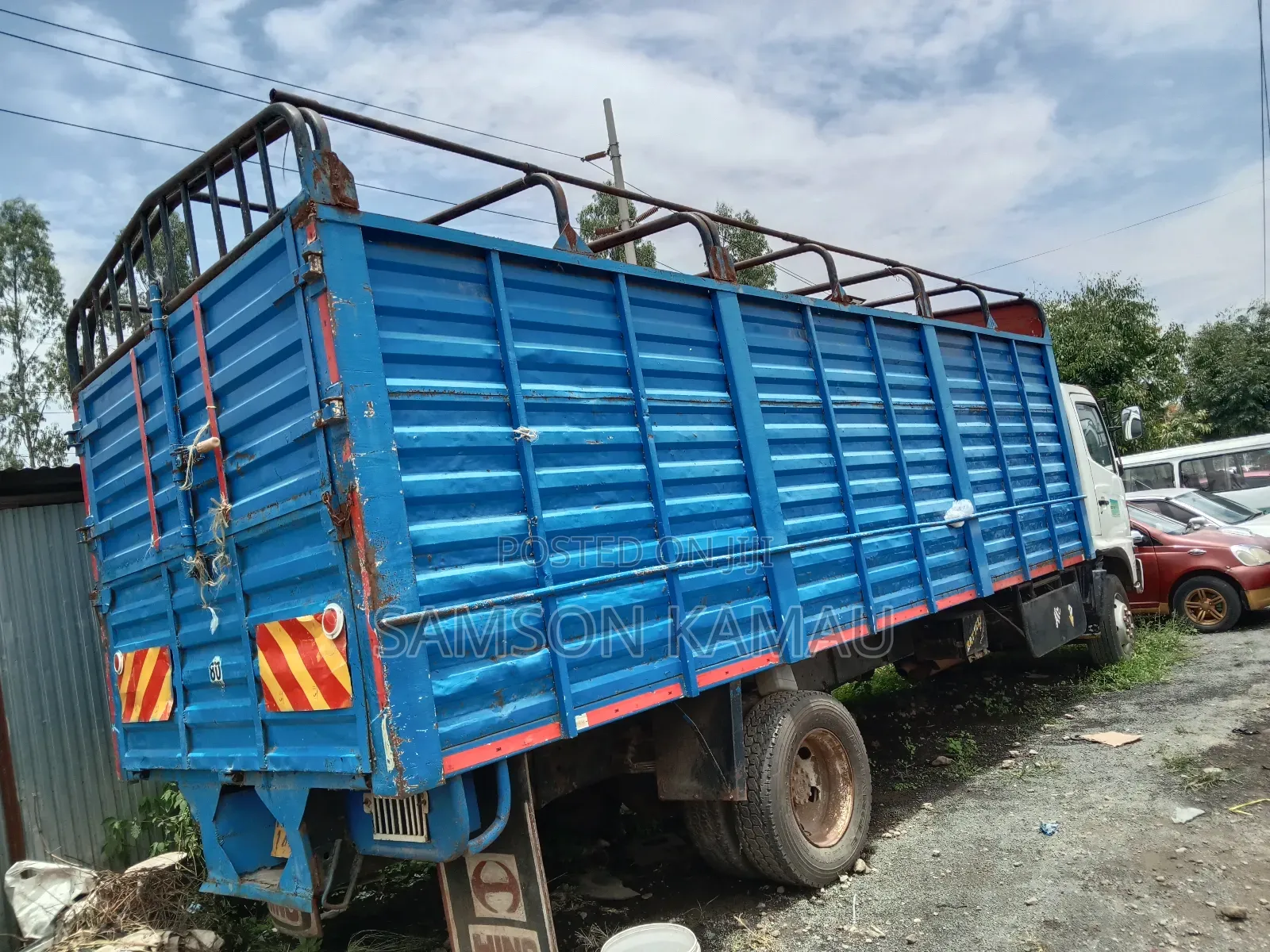 Hino 500 Lorry