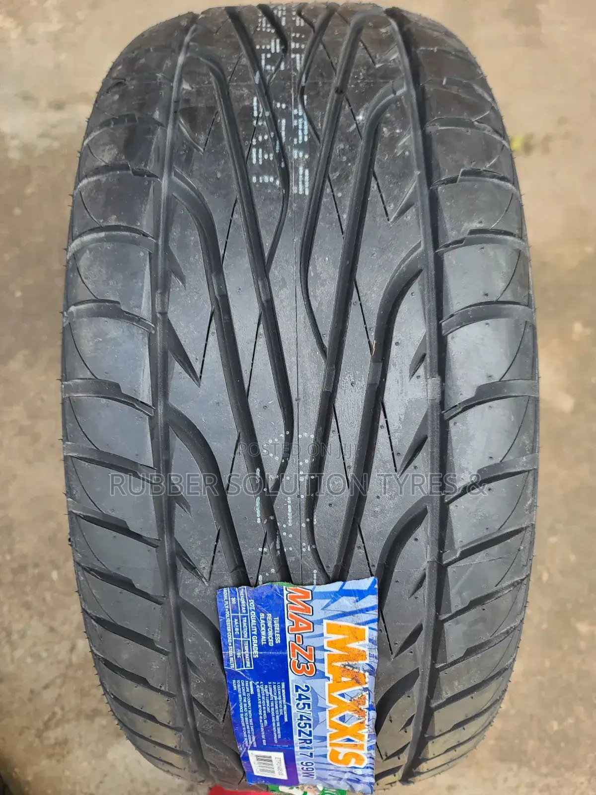 245 /45 R17 Maxxis Tyres 99w Ma-Z3