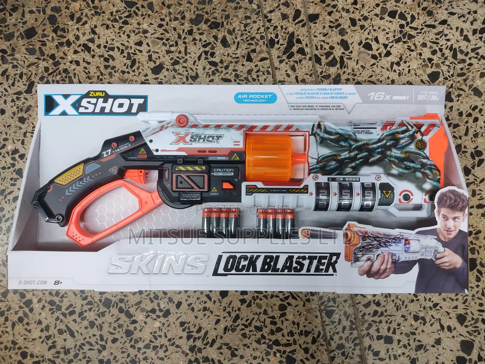 X-shot Lockable Blaster 55x32 With 16 Ammunition And A Range Of 30m