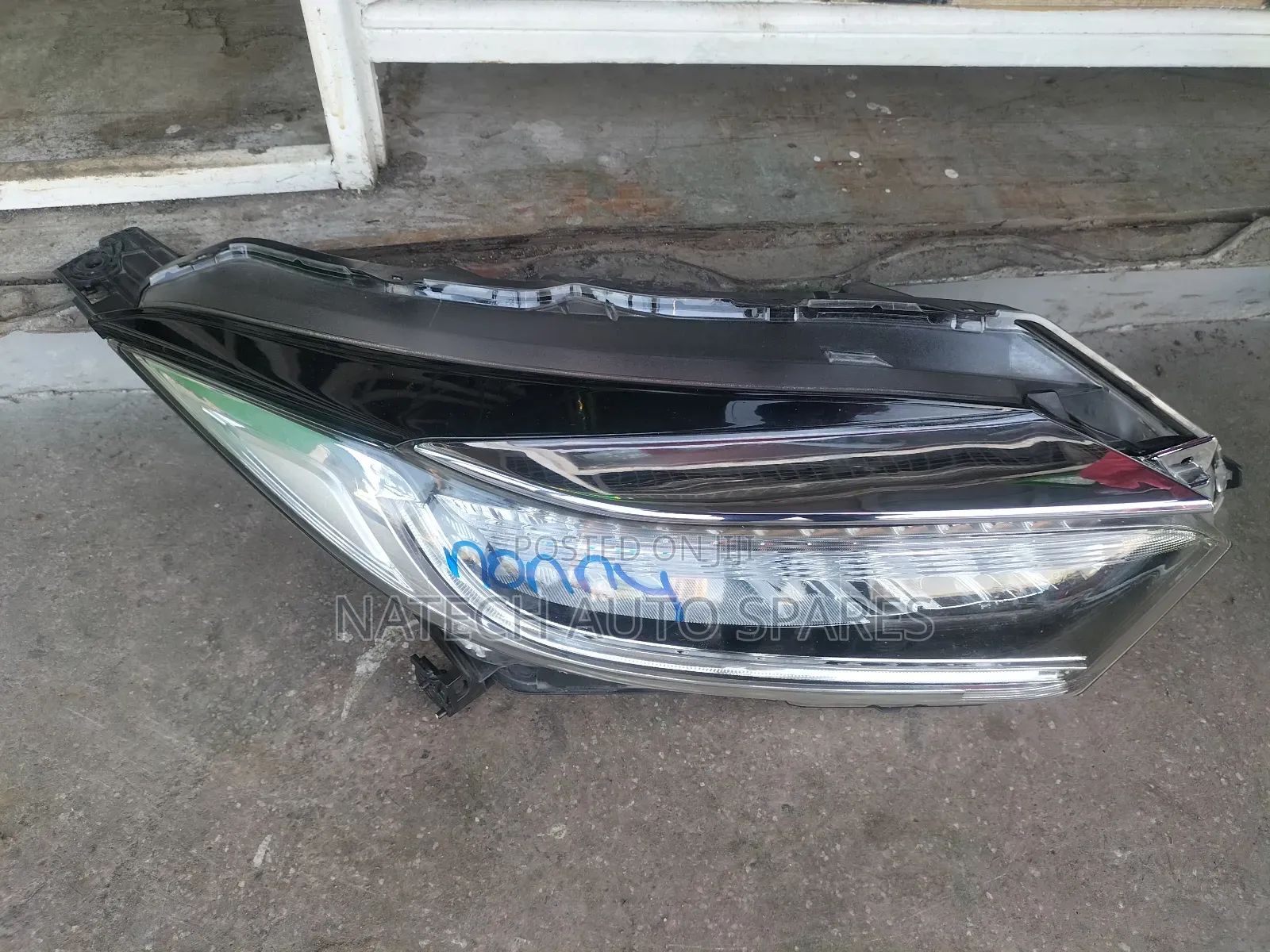 Honda Vezel 2019 Headlight Zenon