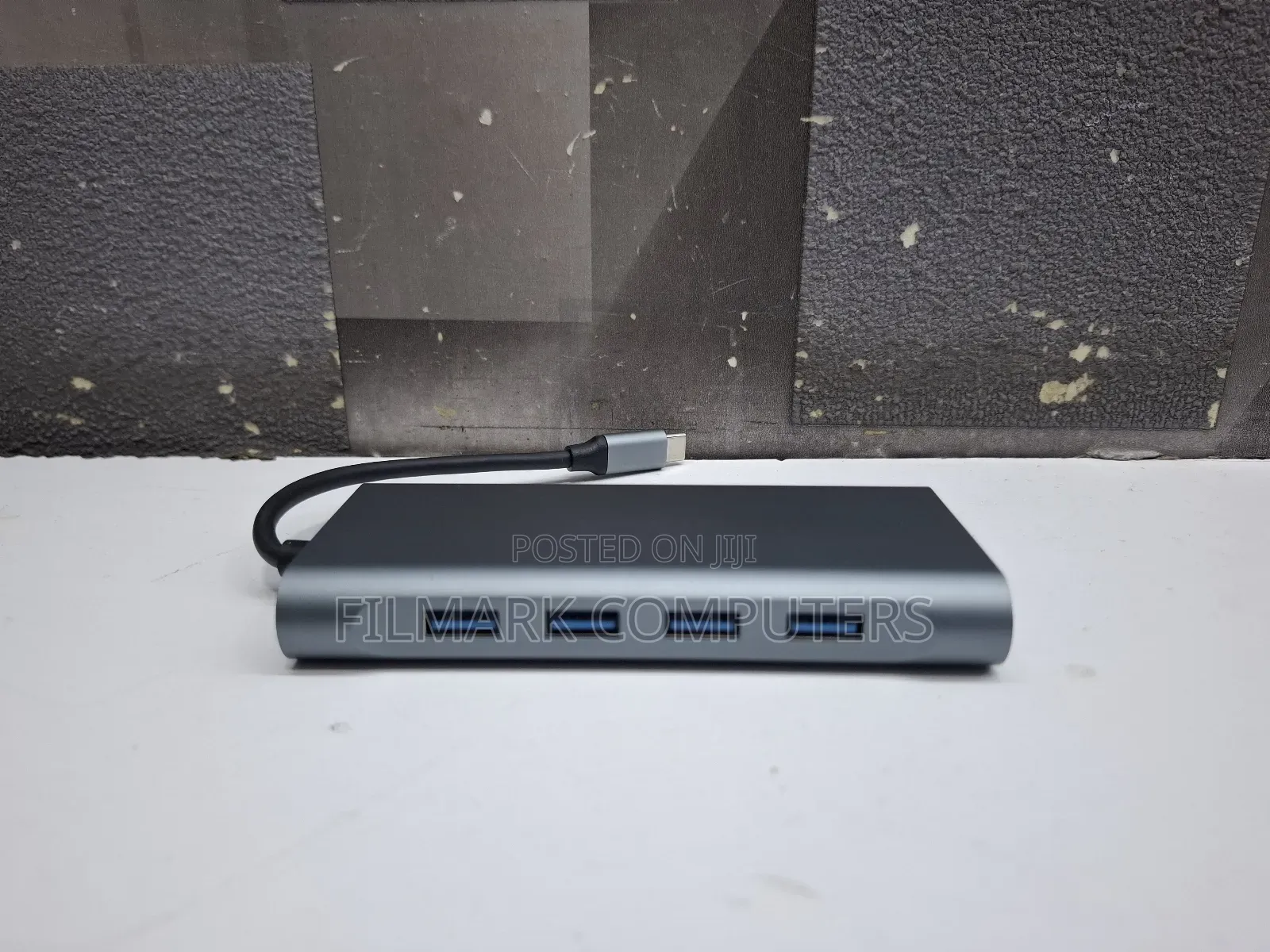 Type-c To Hdtv 11 In1 Lan+Type-c+Sd Card+Usb*4+Audio+Hdtv+Vga Adapter
