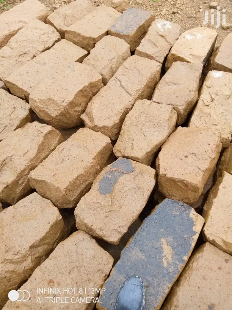 Brown,Yellow Stones