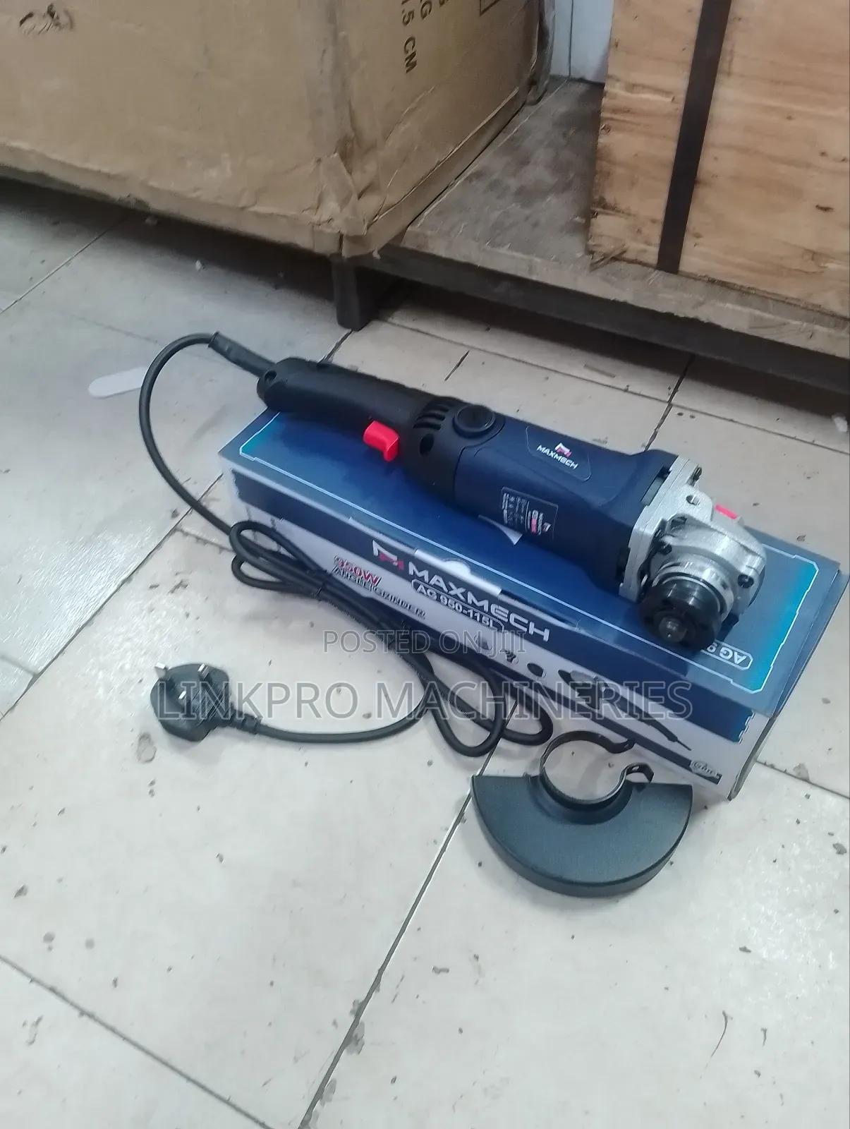 Maxmech 950 Watts Angle Grinder