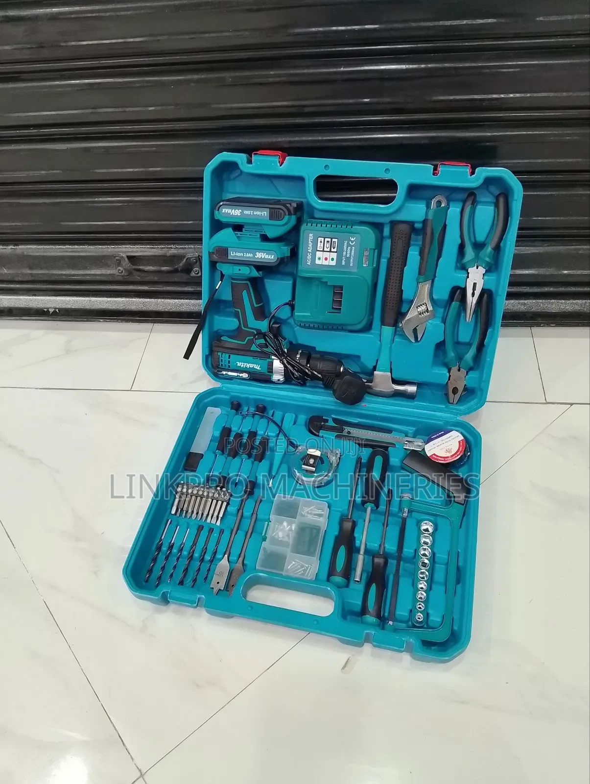 36v Makita Cordless Drill Toolkit