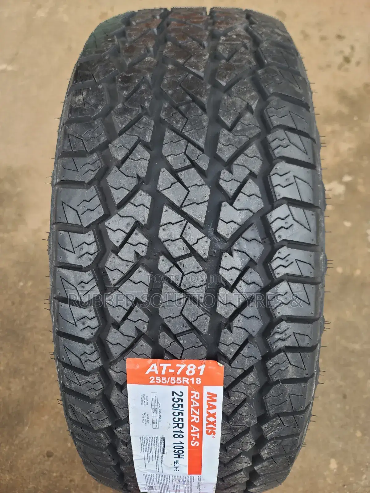255 /55 R18 Maxxis Tyres 109h Razr a/T-781 All-Terrain