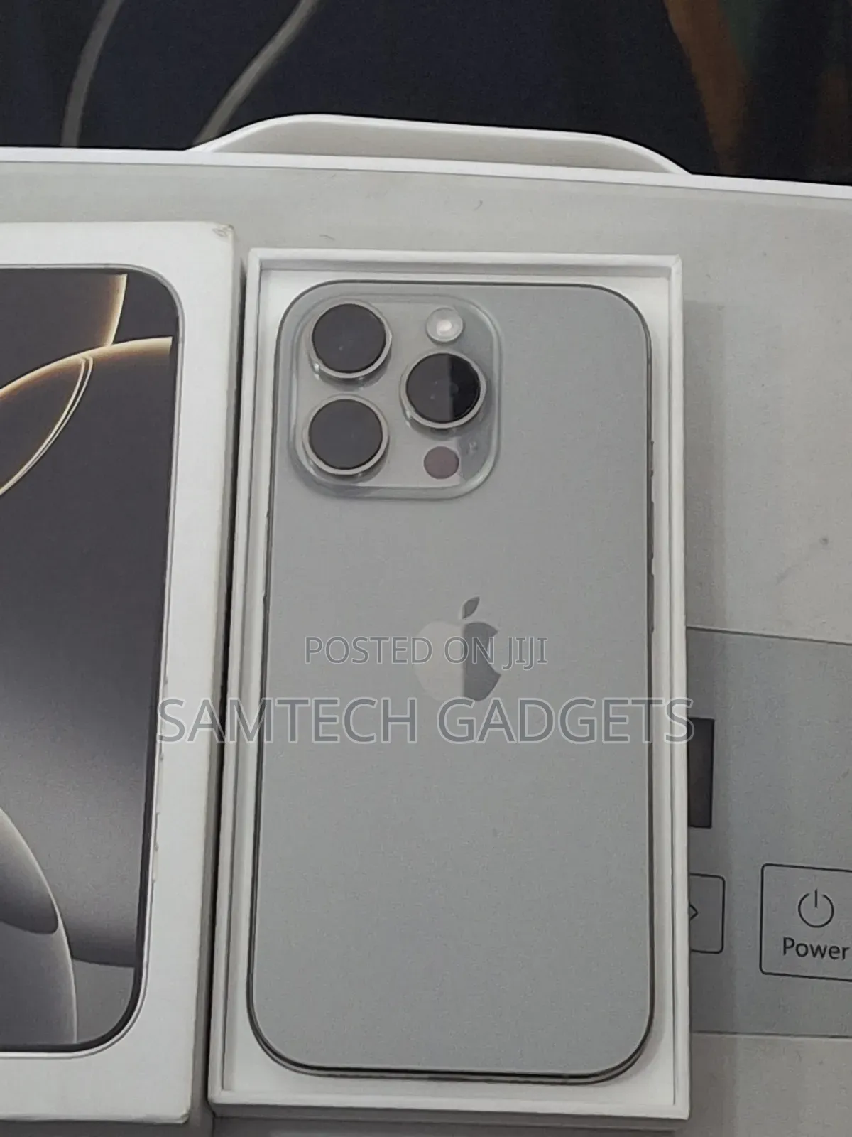 New Apple iPhone 16 Pro 256 GB Gray