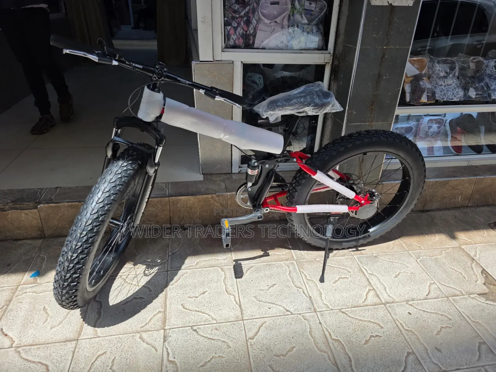 Foldable Fat Tire Mountain Bike 26-Inch