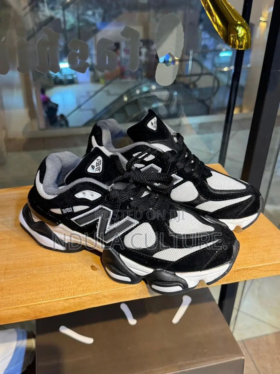 (Nb ) New Balance 9060 Retro