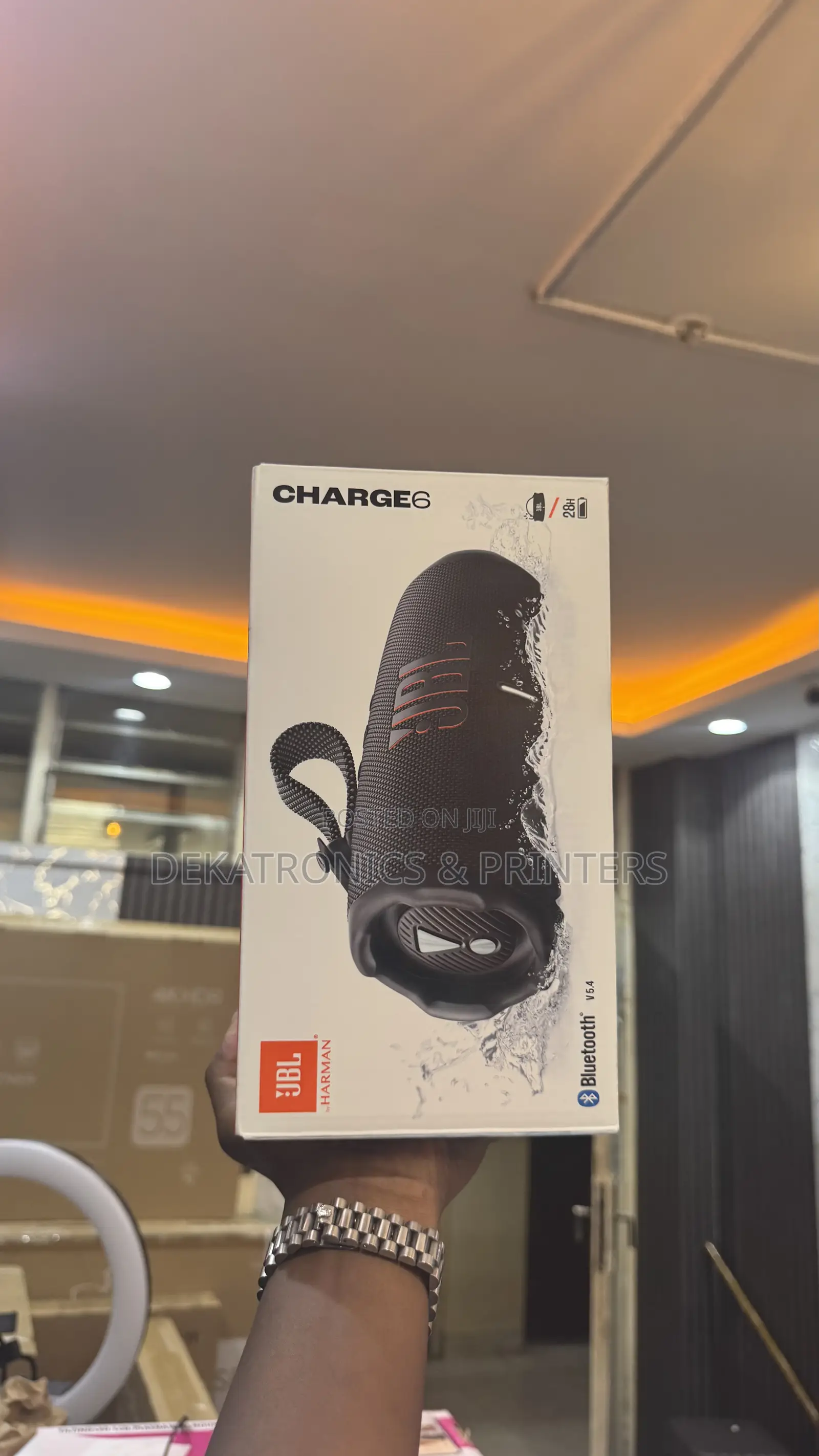 JBL Charge 6