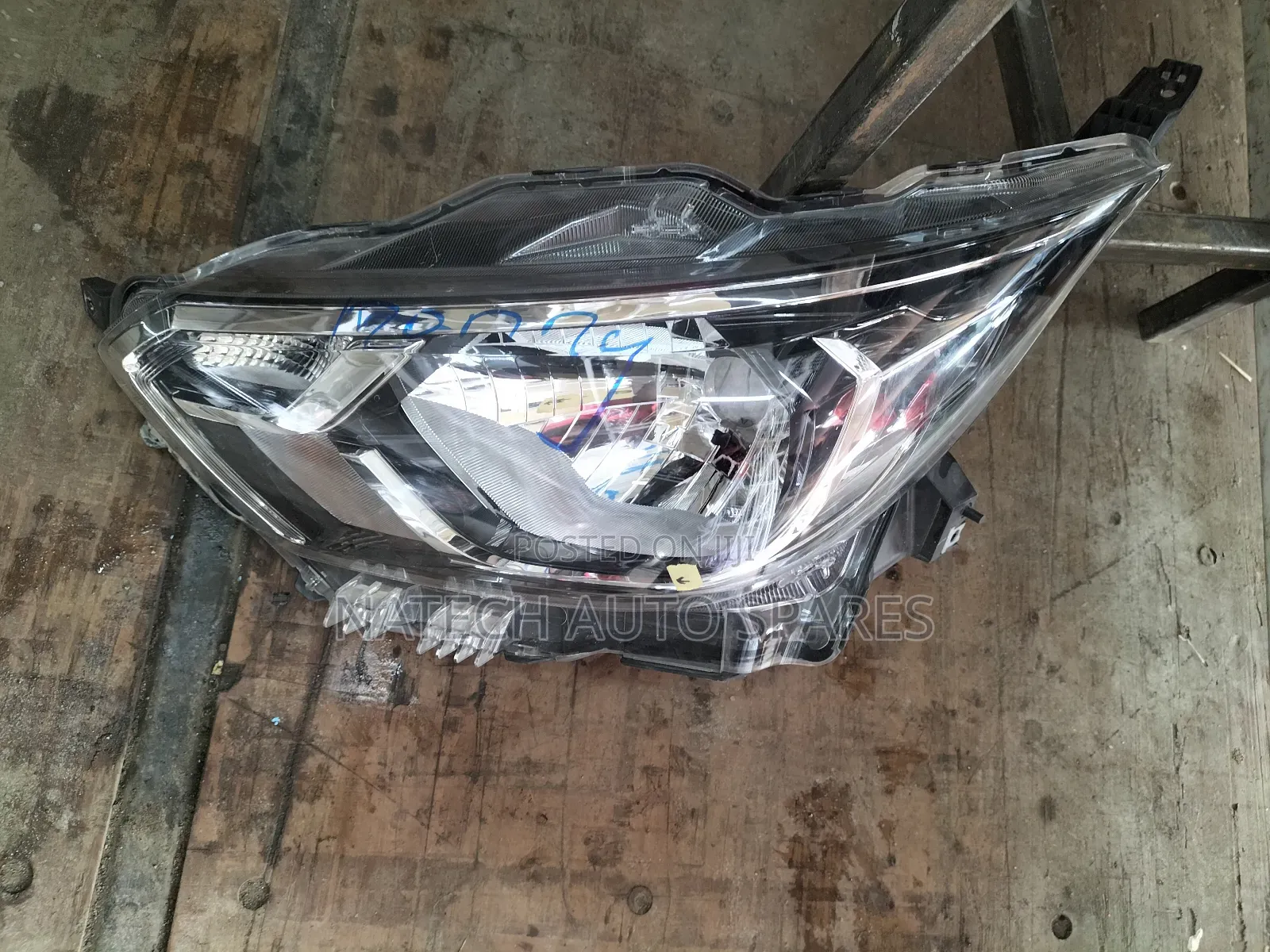 Nissan Days 2017 Headlight Non Zenon