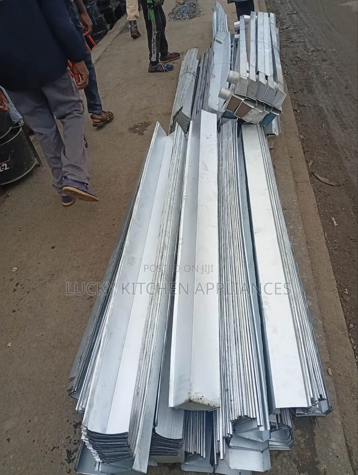 Heavy Gauge Zinc Drainage Water Gatters.