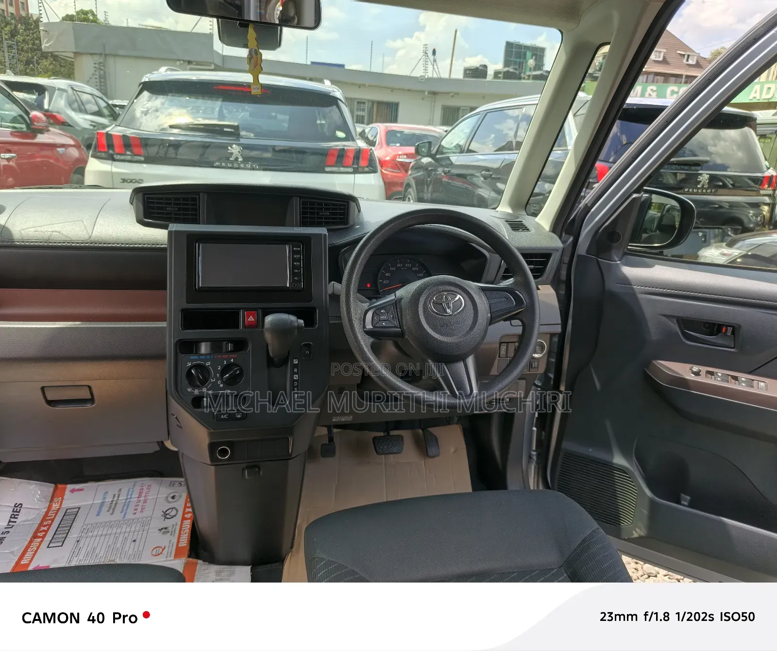 Toyota Roomy 2018 Black