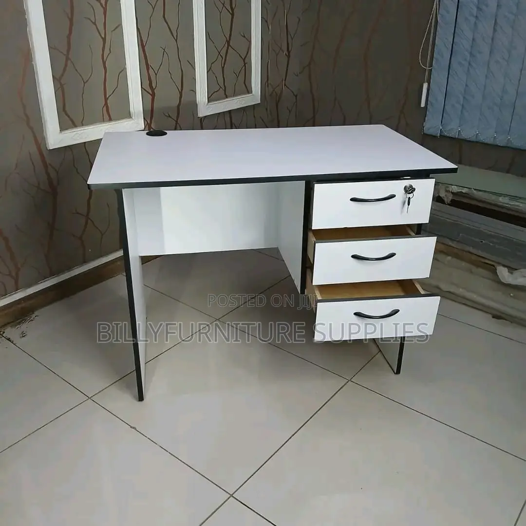 1m White Study Desk