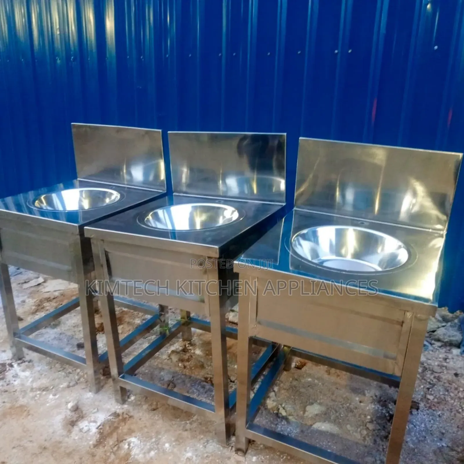 Modern Hands Washing Sinks