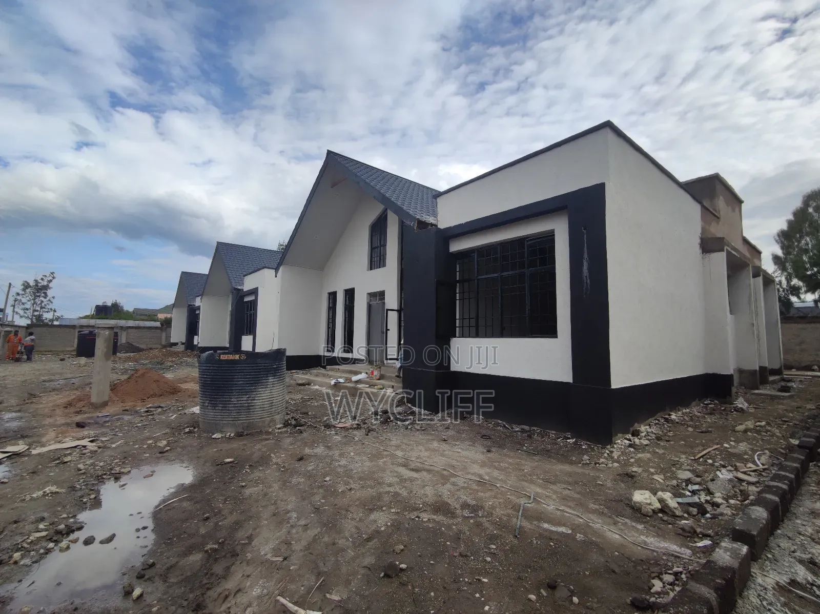 3bdrm Bungalow in Kitengela for sale