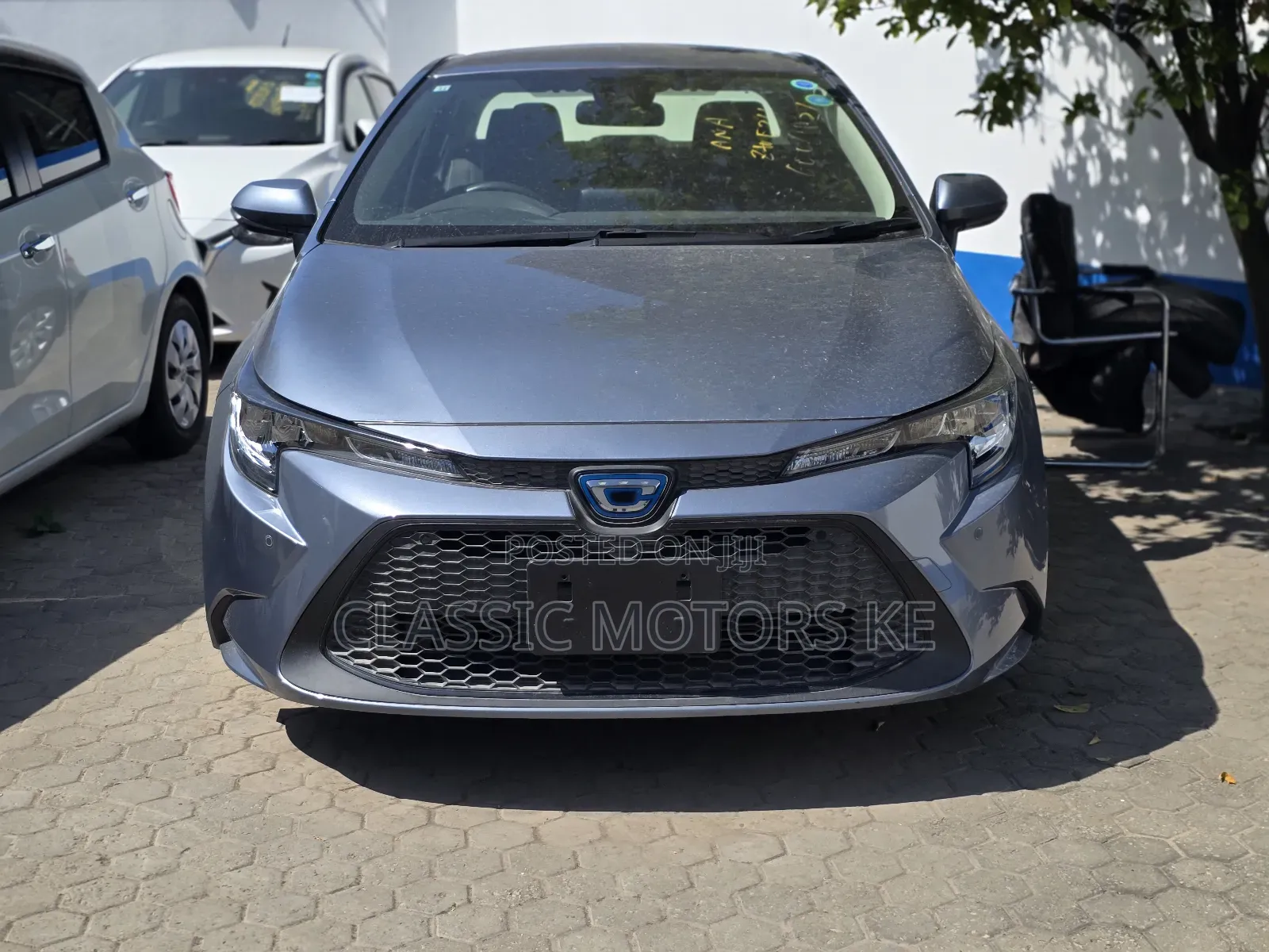Toyota Corolla XLE 2020 Blue