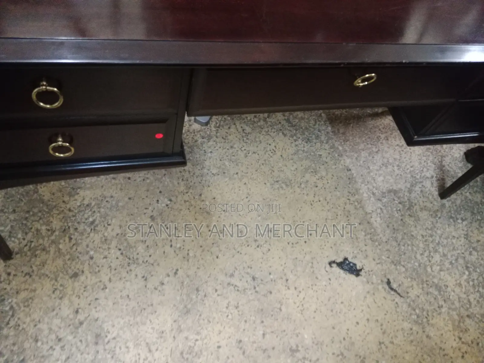 Ex Uk Dressing Table Countrywide Delivery