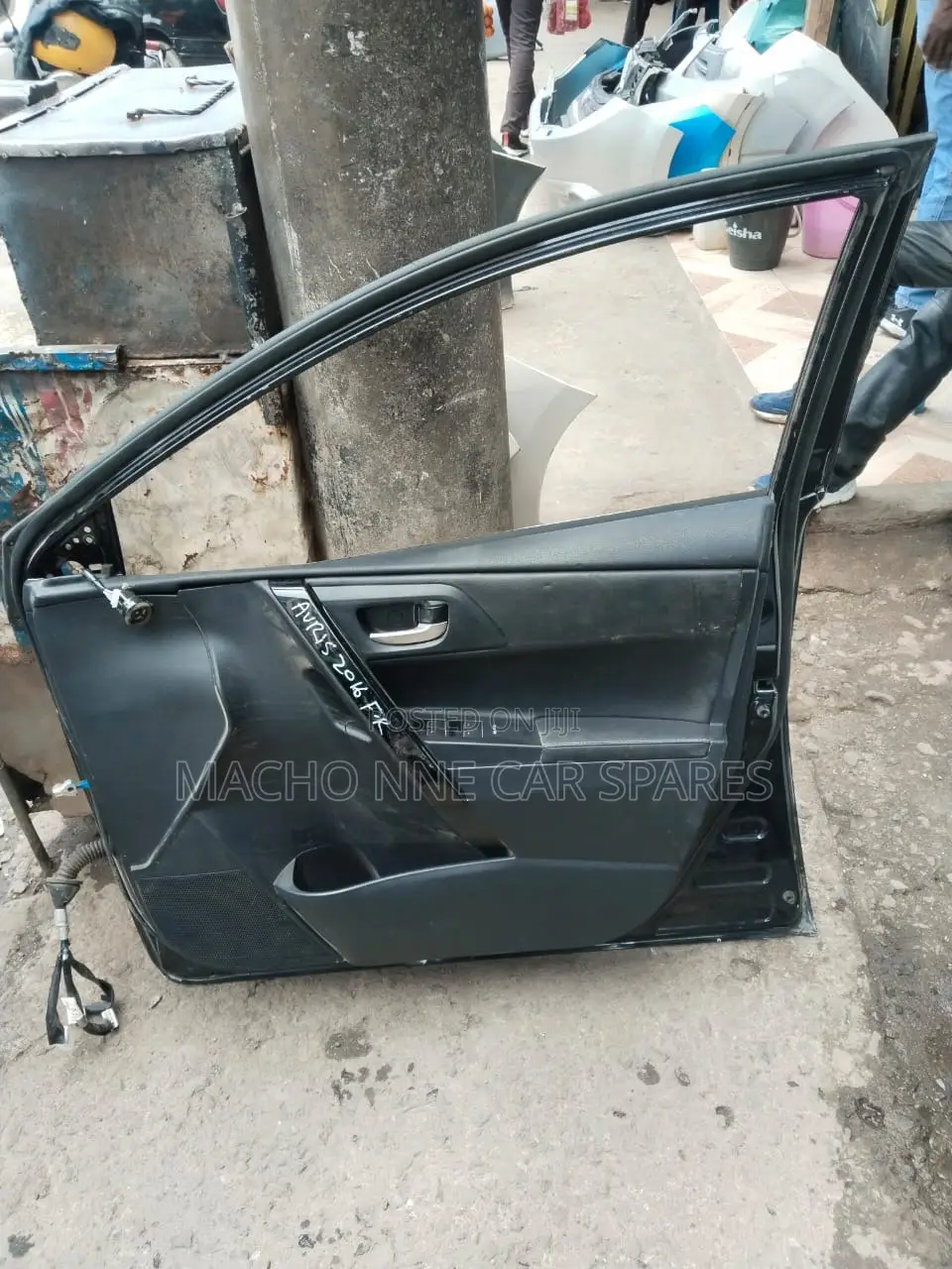 Toyota Auris 2016 Front Door
