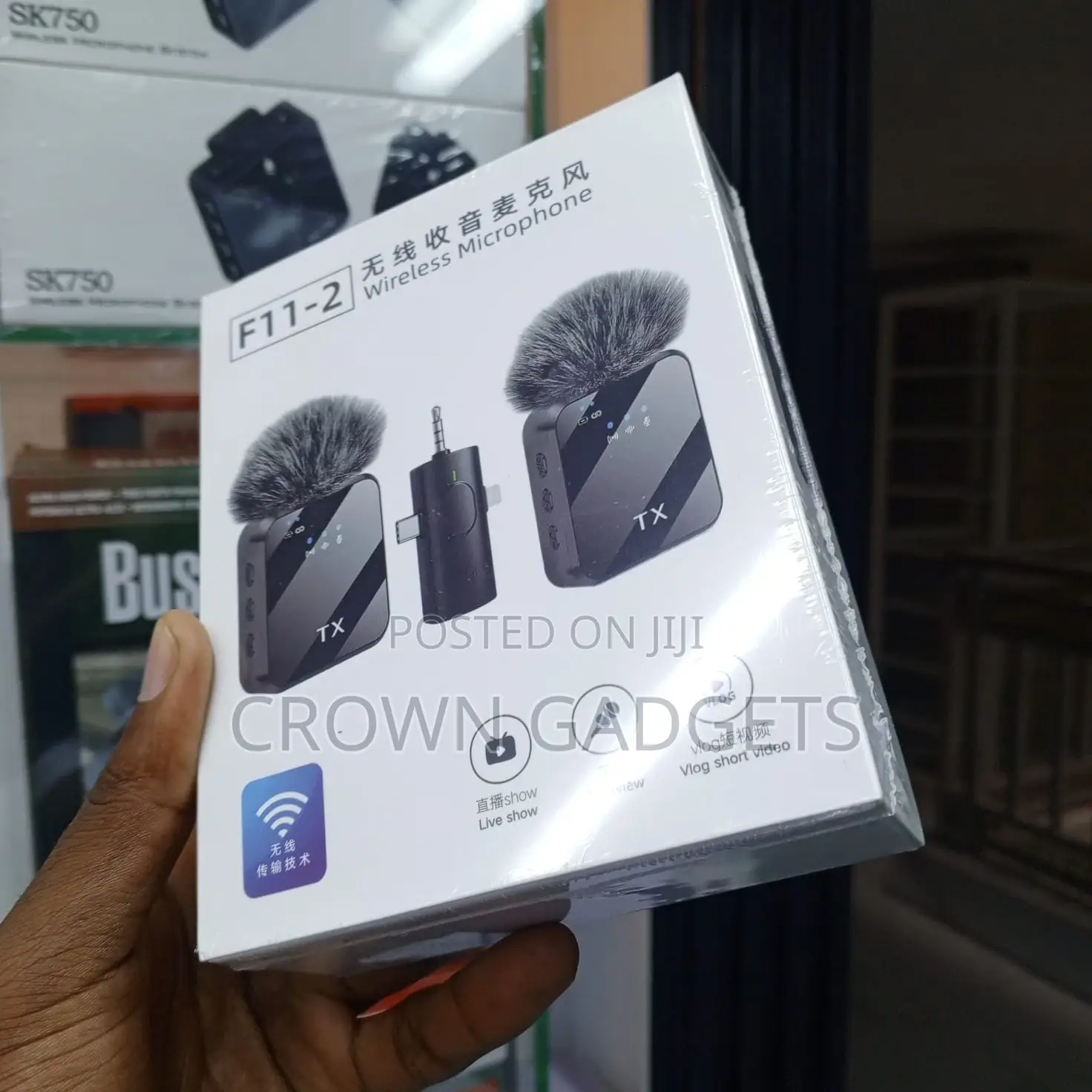 F11-2 2.4g Wireless Lavalier Microphone for Live Streaming Interview