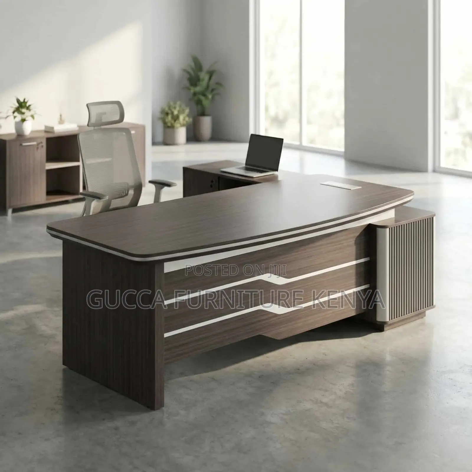 1.8 Maters Executive Director's Office Desk