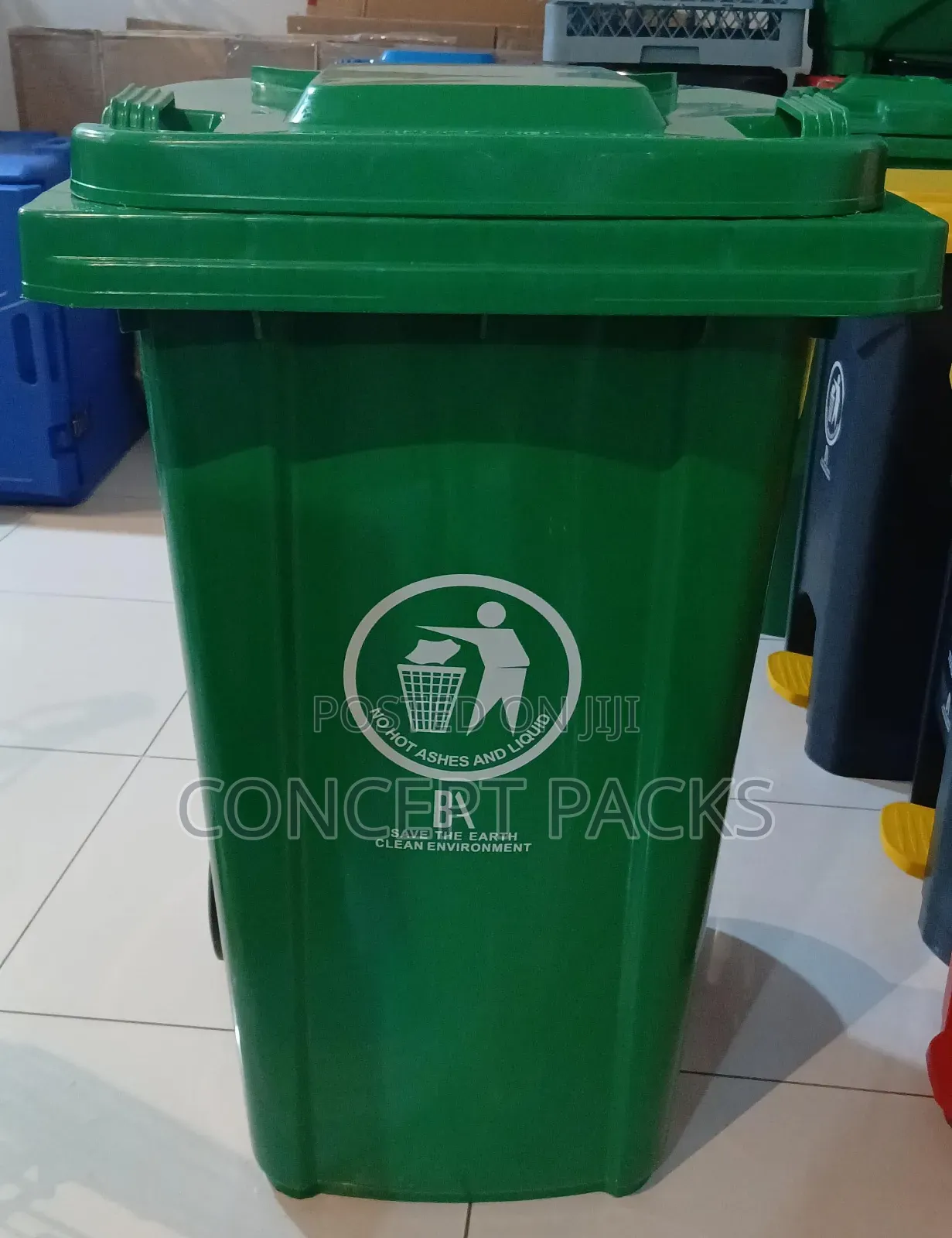 240l Green Bin With Wheels.