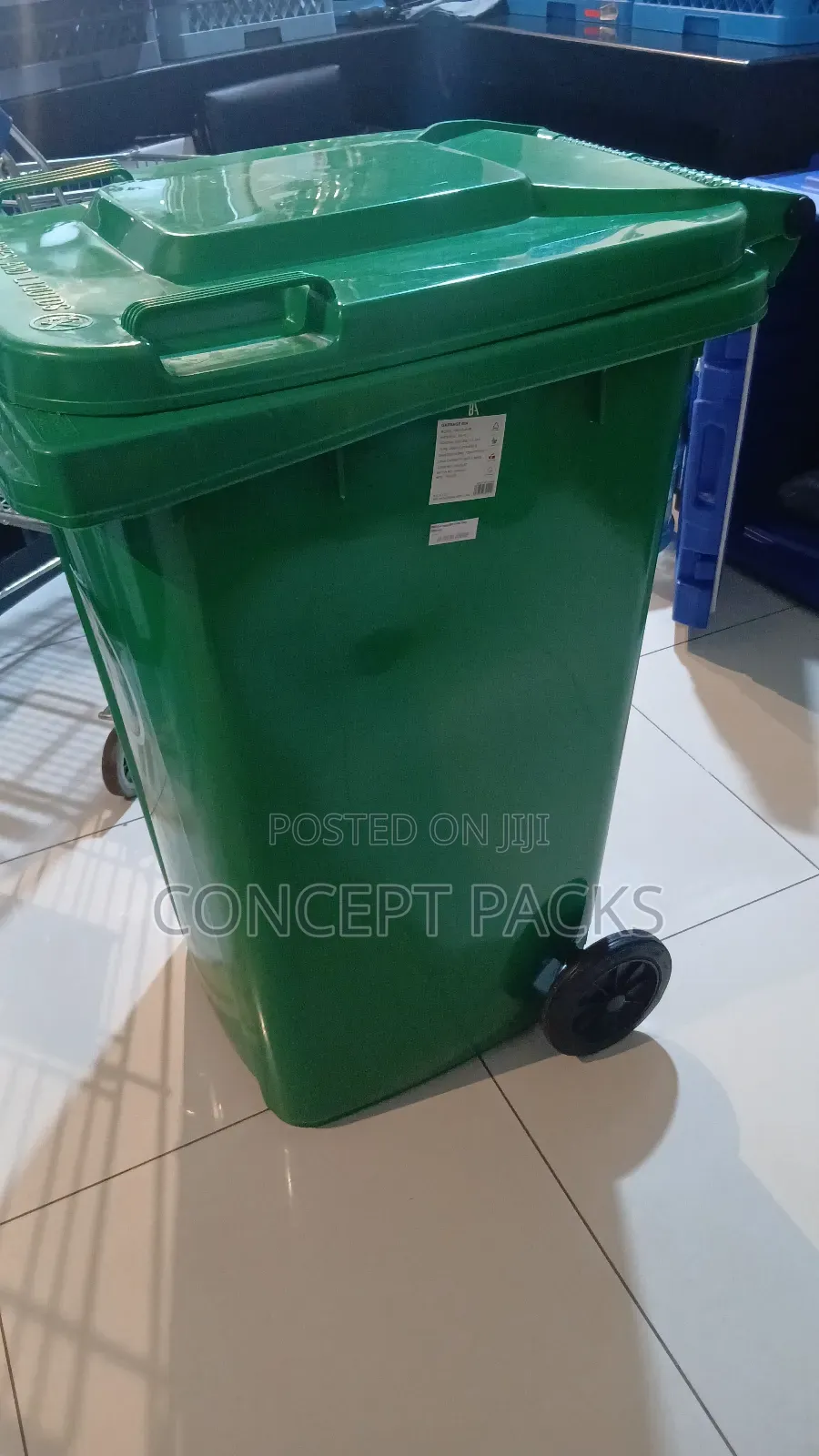 240l Green Bin With Wheels.